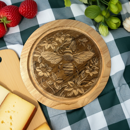 Personalised Wooden Cheeseboard Set - Bee